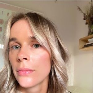 Meet your Posher, Sally